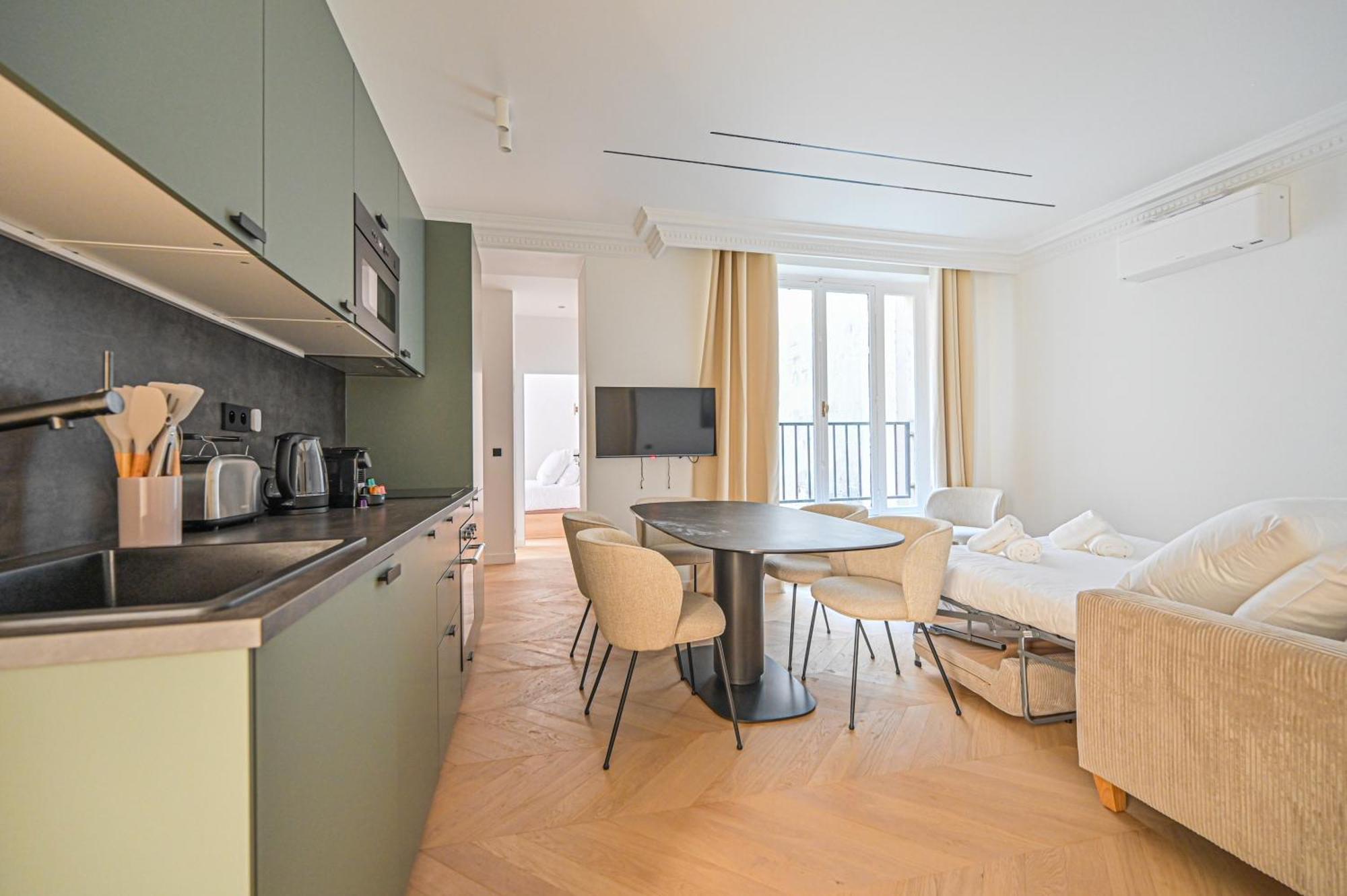 Sumptuous & Serene Parisian Flat Екстер'єр фото